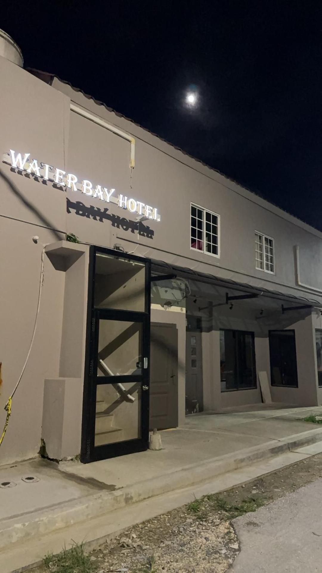Water Bay Hotel Saipan Garapan Zewnętrze zdjęcie